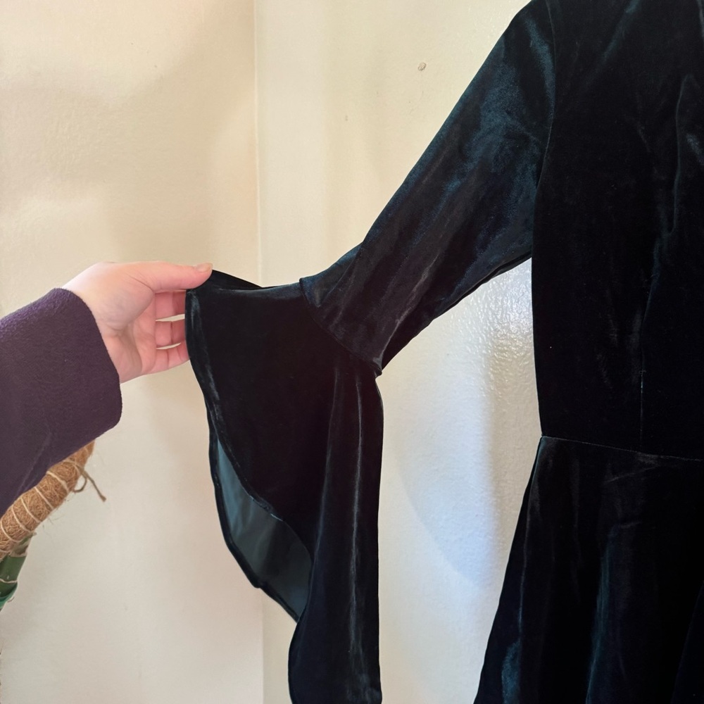 Lulus | Wrapped in Luxe Forest Green Velvet Bell Sleeve Skater Dress - Picture 5 of 8